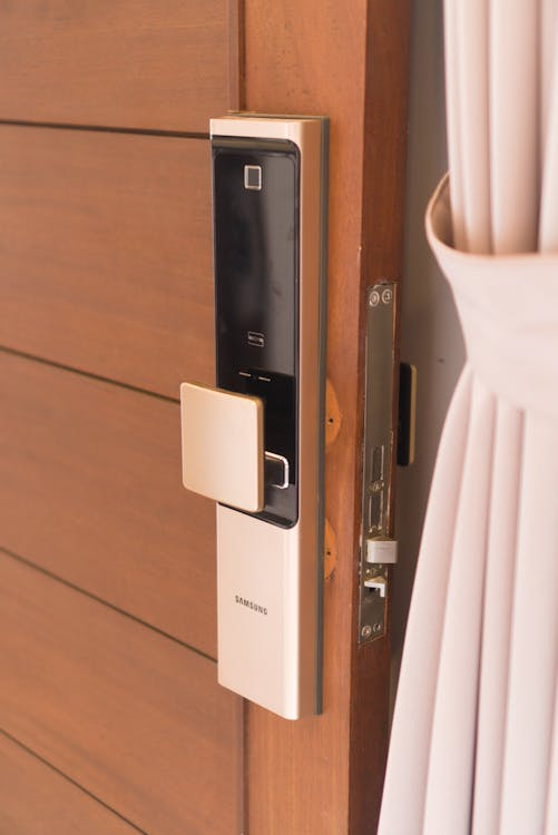 A keyless door for a room